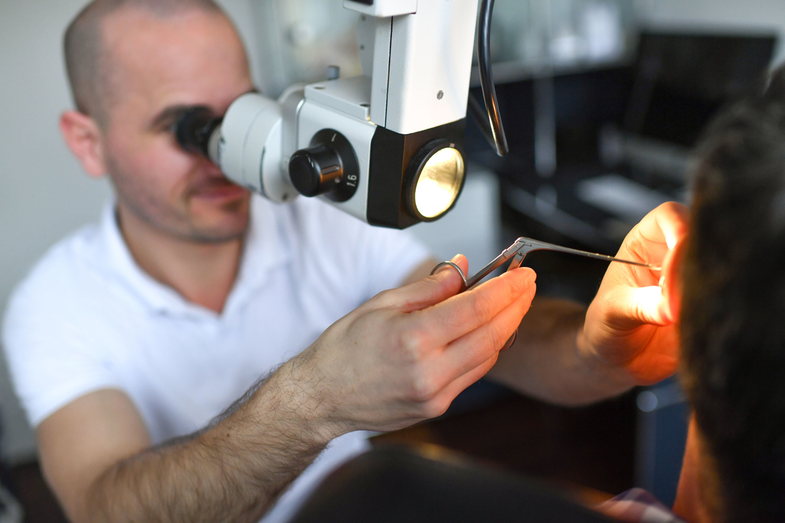 Saadi R. Dr.med. Hals- Nasen- Und Ohrenpraxis